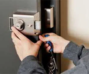 Gold Locksmith Store Santa Monica, CA 310-975-3524 - commercial-locksmith-service