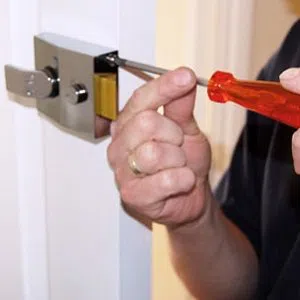 Gold Locksmith Store Santa Monica, CA 310-975-3524 - emergency-unlock