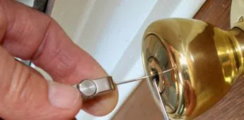 Gold Locksmith Store Santa Monica, CA 310-975-3524 - rekeying-locks